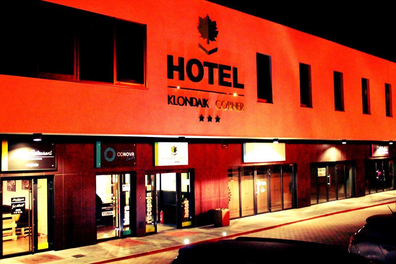 Hotel Klondaik Corner Warka Exterior photo